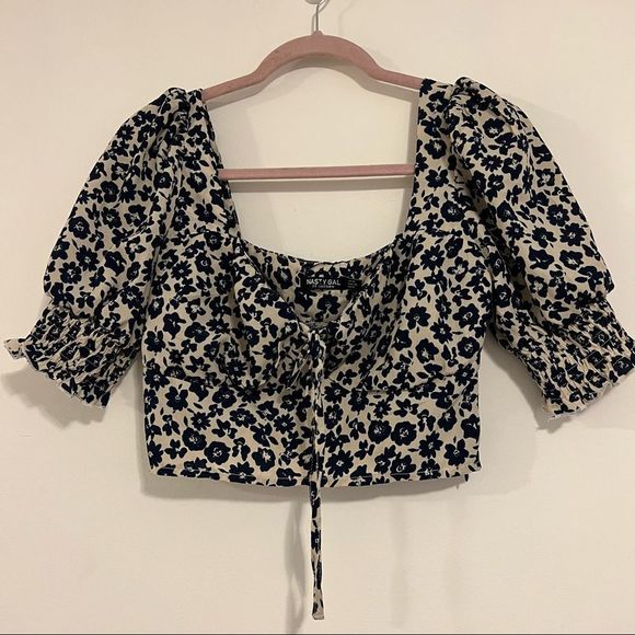 Feminine Nasty Gal Floral Cupped Tie Front Crop Top size 4 - Picture 5 of 7